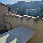 Du Soleil & - *