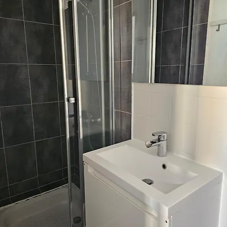 公寓 Du Soleil & - 科利尤尔