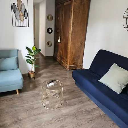 Résidence Du Soleil Apartamento *